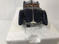 1/18 CMC Bugatti 57 5C Corsica Roadster 1938 Collections de France NEUF