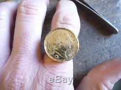 Chevalière or ronde avec pièce 20 Francs Louis XVIII avec douille interieure