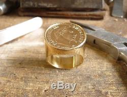 Chevalière ronde en or pièce de 10 Francs Napoléon lauré avec douille intérieure
