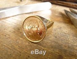 Chevalière ronde en or pièce de 10 Francs Napoléon lauré avec douille intérieure
