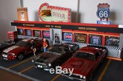 Diorama DINER USA route 66 1/18 avec leds pour 4 voitures scale 118 29x36.5x78