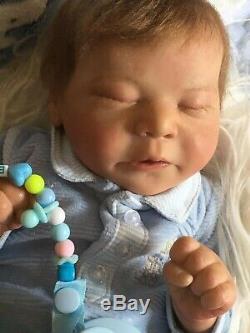 Noël Reborn baby boy or girl asleep Chase by Bonnie Brown with much hair