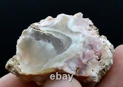 Opale rose var. Quinzite 43 grammes Quincy, Vierzon, Cher, France