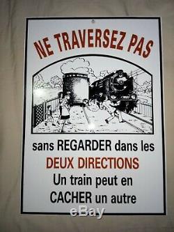 SNCF rare plaque émaillée polychrome un train peut en cacher un autre