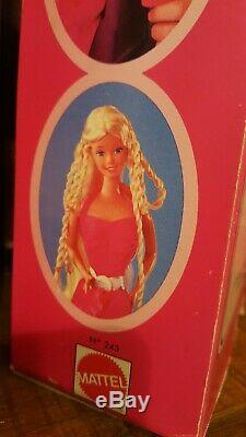 Ultra Rare Barbie Star Cheveux Tresses Made In France 1982 Twirly Curls Nrfb